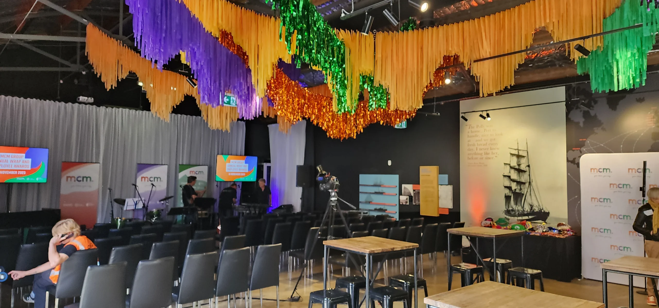 Banging Hangings - Polly - 2