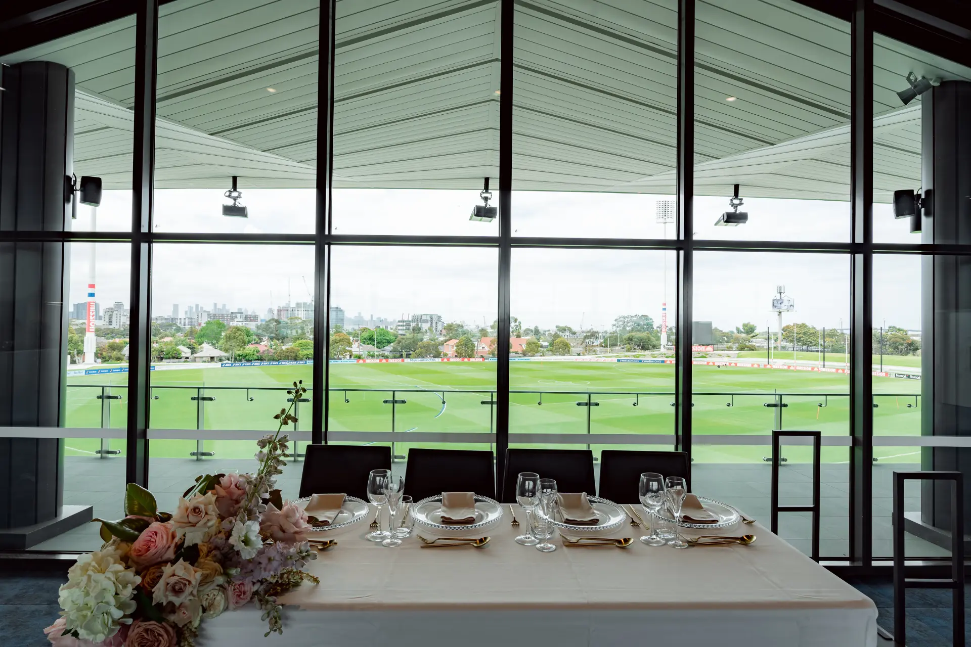 Wedding-WesternGrounds-Setup-15