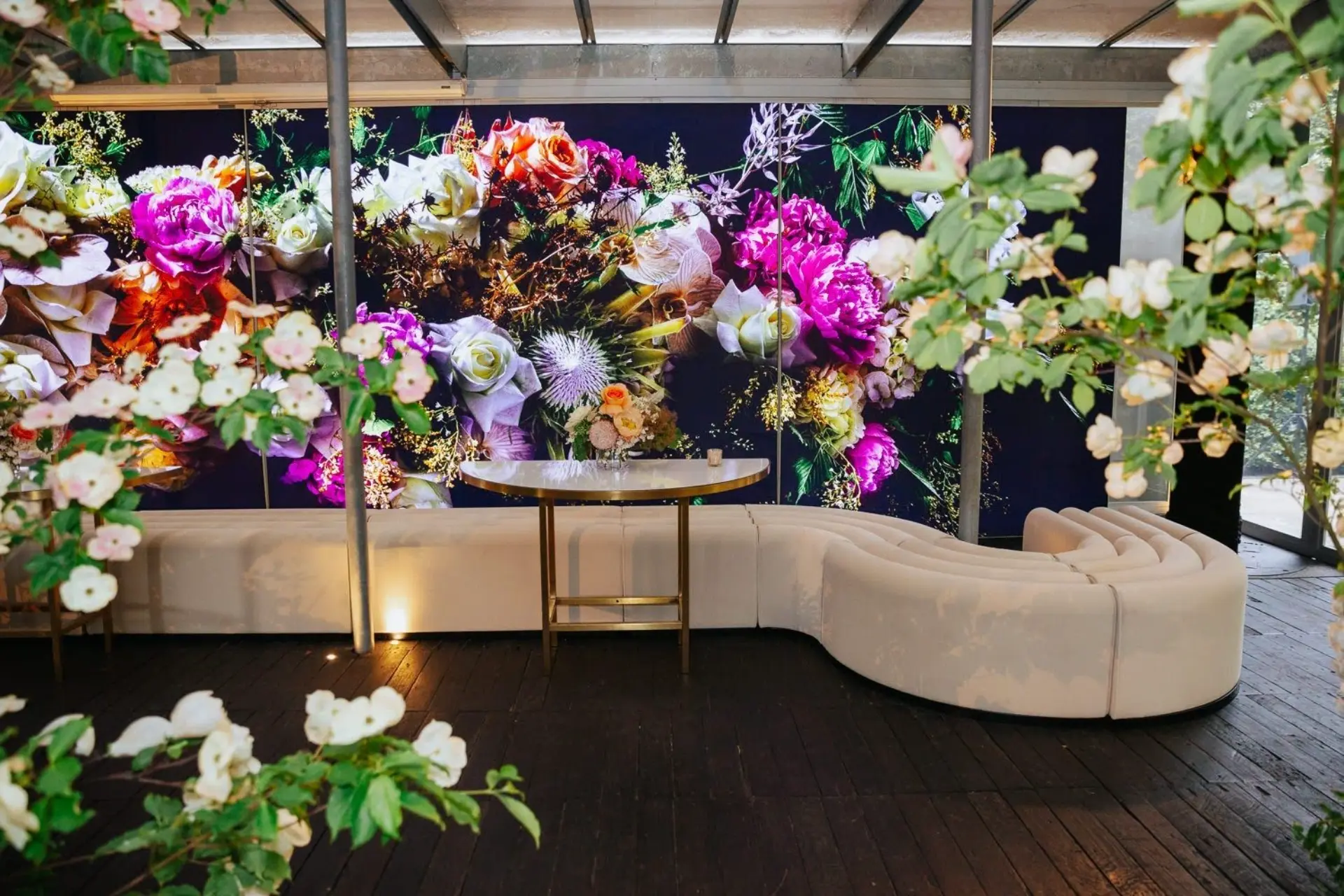 Hellenic-EasternCourt-Detail-6