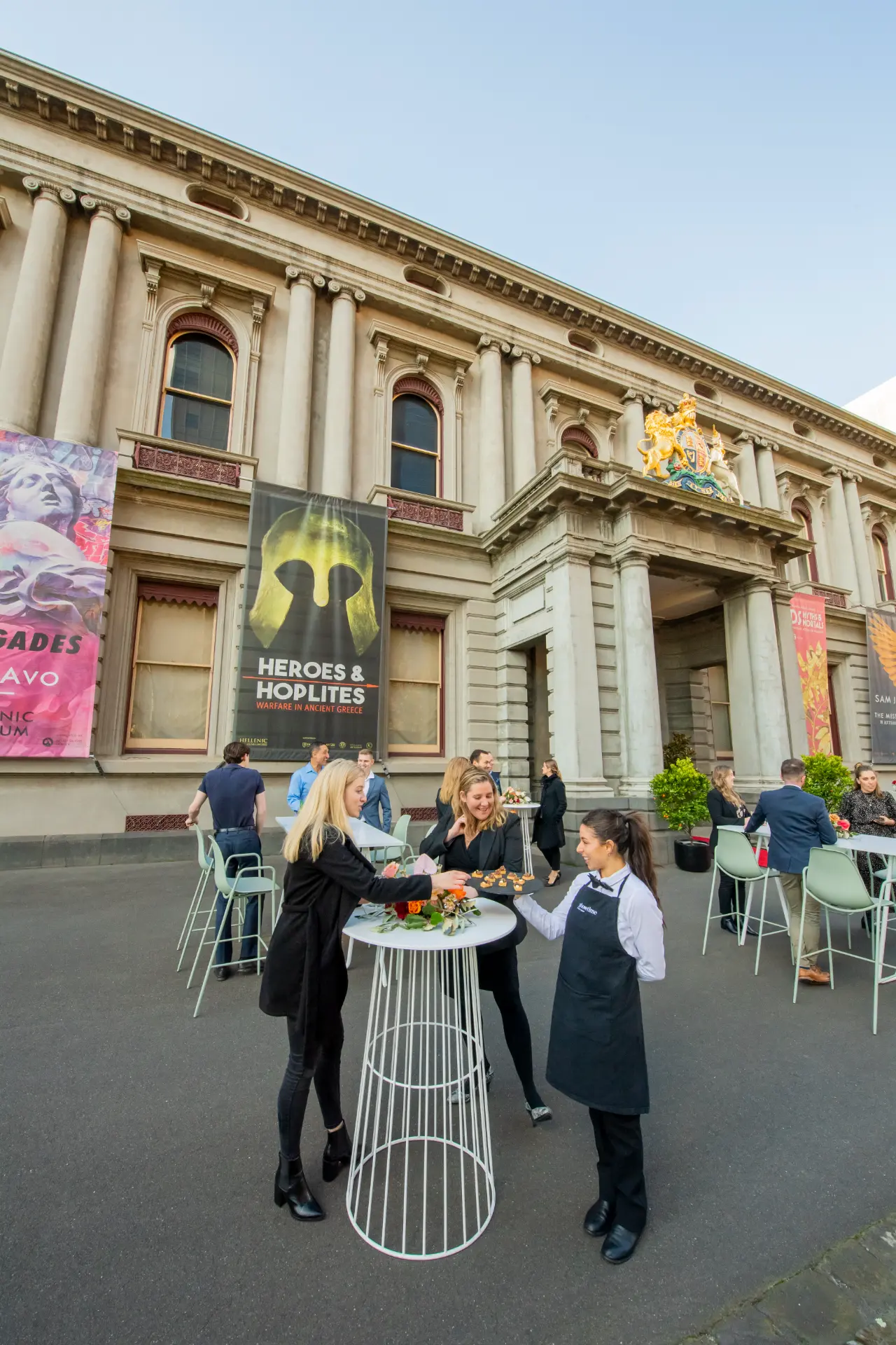 Hellenic-EasternCourt-People-20