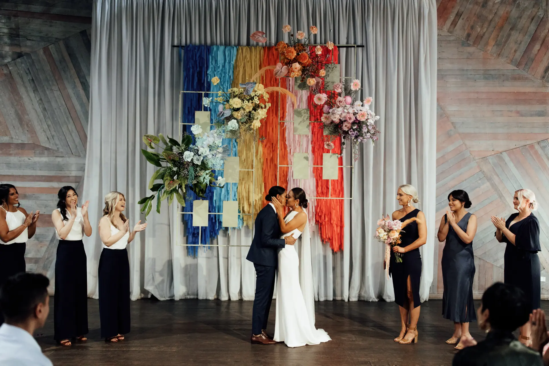 Wedding-CargoHall-People-6